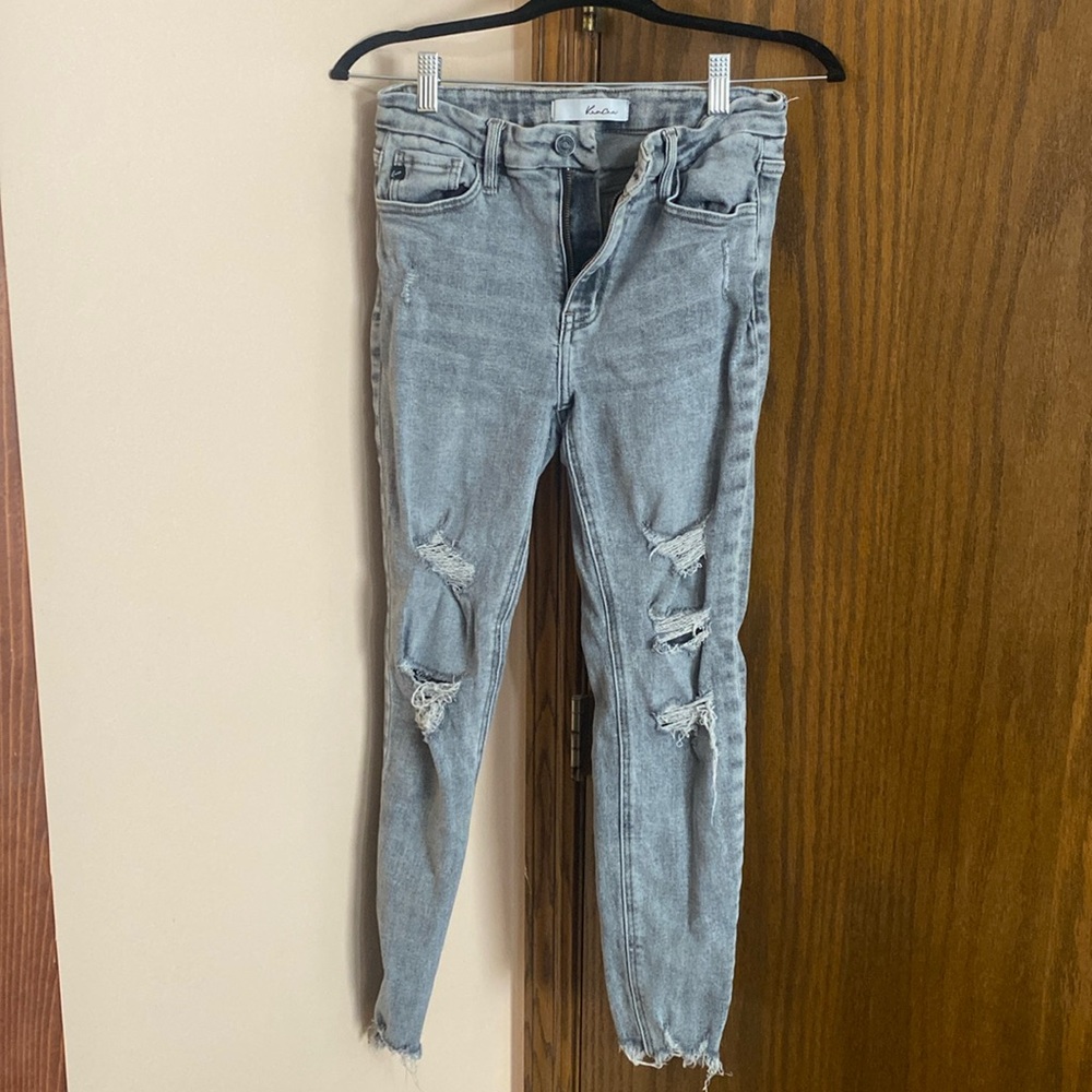 Kancan grey 7/27 distressed jeans